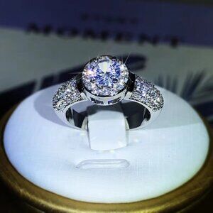 🆕 Stunning 1.75 Ctw. Halo Micro Pave Engagement /Promise Ring 18K White Gold 🆕